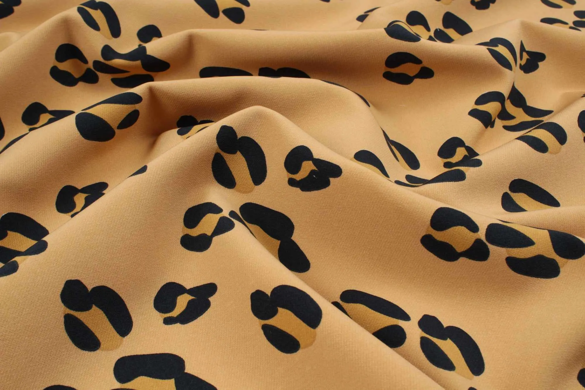 20 MTS ROLL - Stretch Matt Satin - Leopard - OFFER: 3€/MT