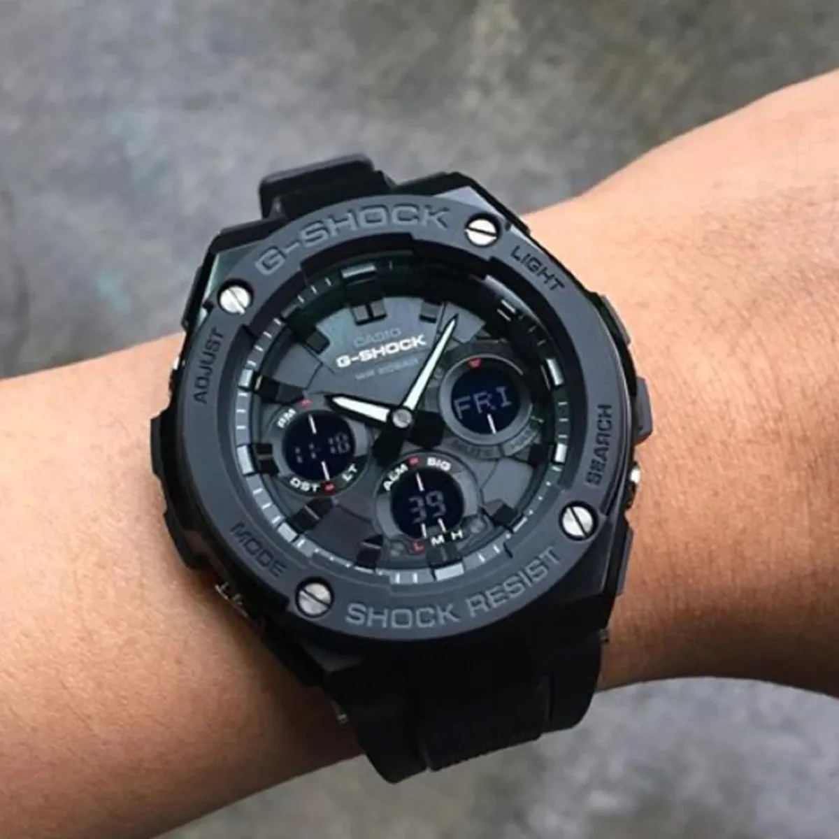 Casio -  G-Shock - GST-S100G-1BDR