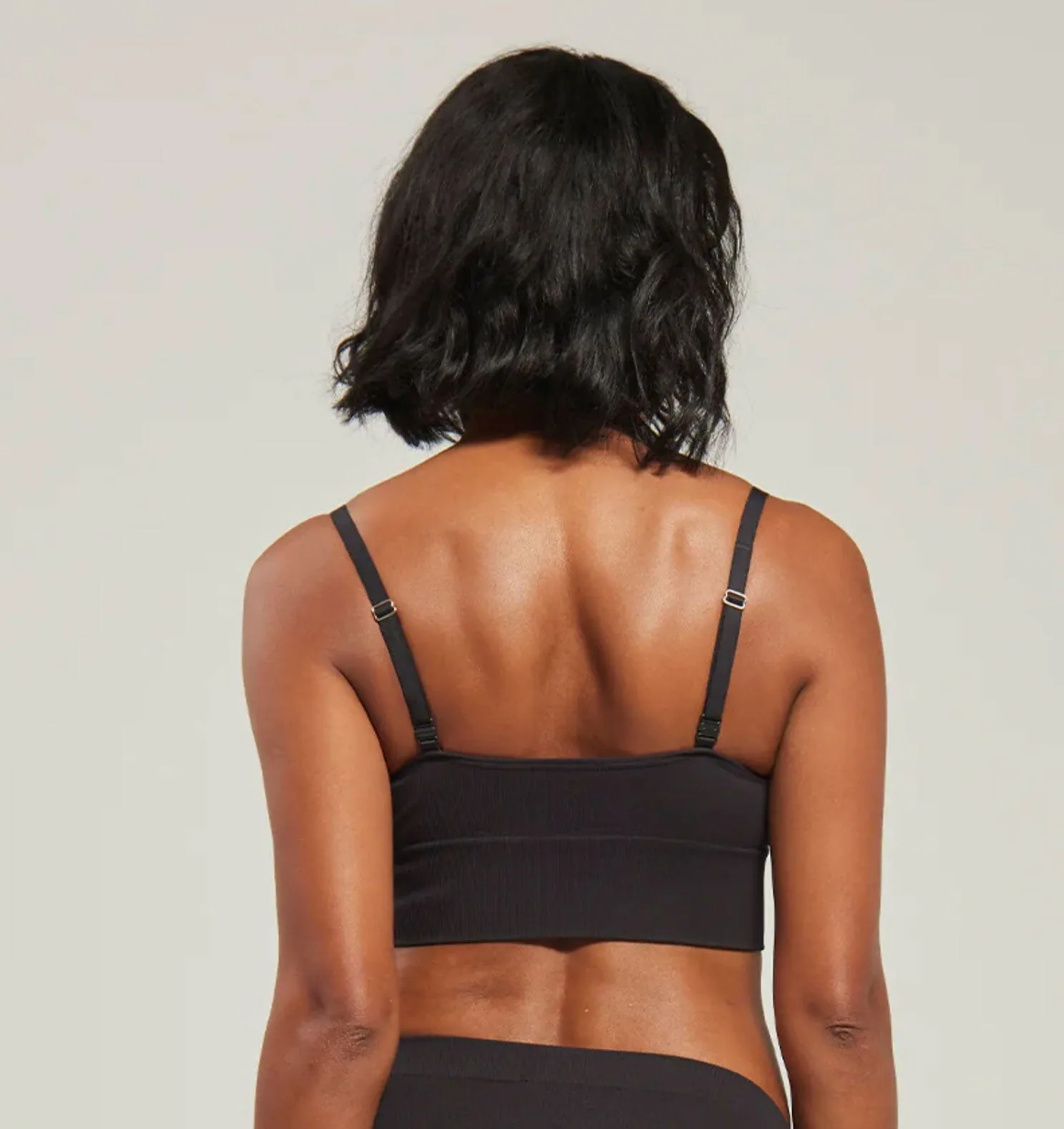 Ribbed seamless bralette [Black]